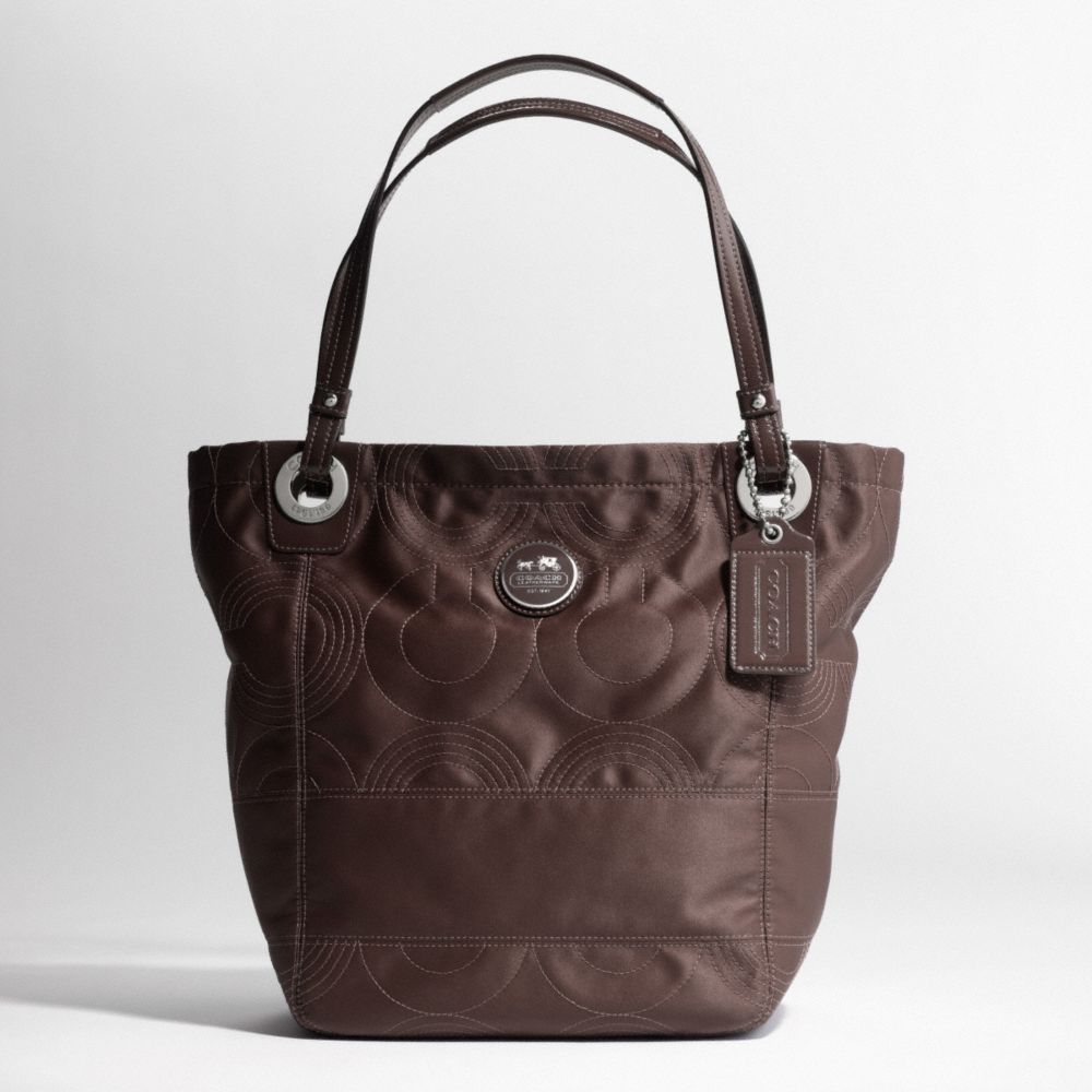 アレックス キルテッド トート &yen;47,250