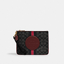 COACH DEMPSEY GALLERY POUCH IN SIGNATURE JACQUARD WITH STRIPE AND COACH PATCH - IM/BLACK WINE MULTI - 2633