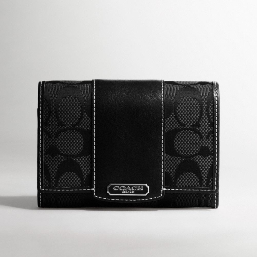 PENELOPE COMPACT CLUTCH $178.00
