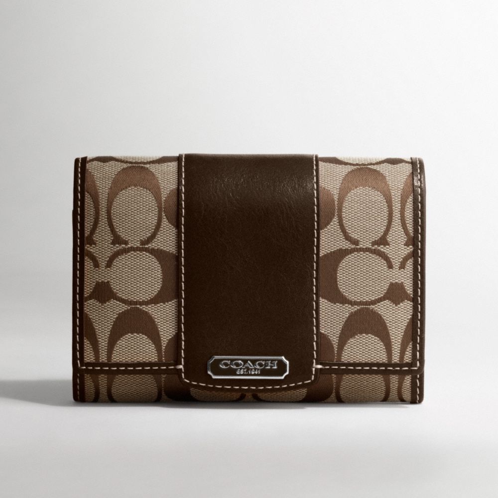 PENELOPE COMPACT CLUTCH $178.00