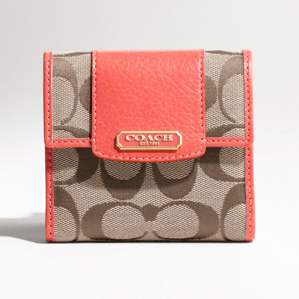 ペネロピ シグネチャー ビル フォールド ミニ ウォレット &yen;23,100