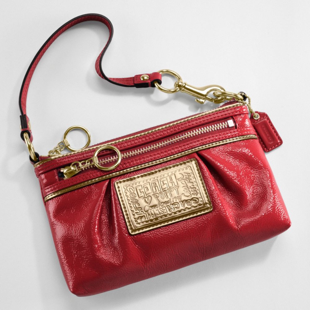 coach wristlets poppy