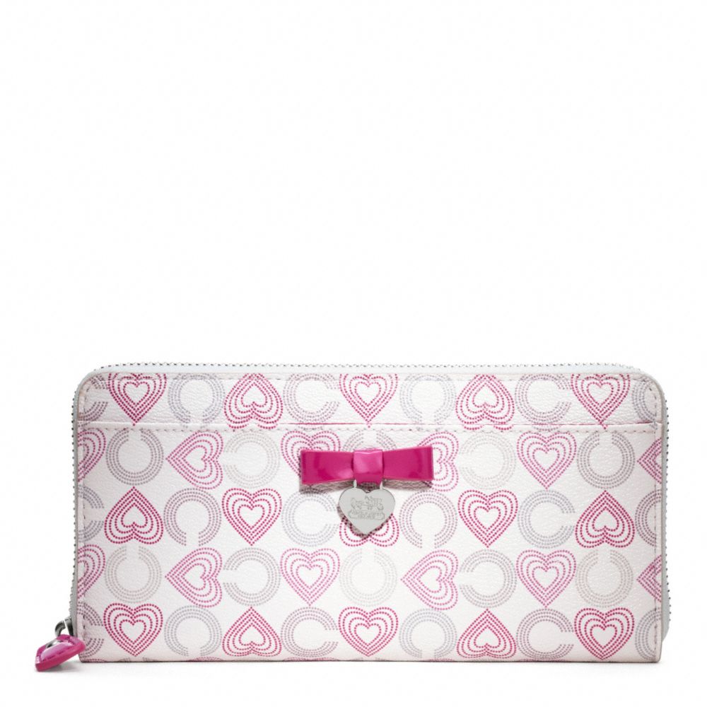 Waverly Hearts Accordion Zip With Bow