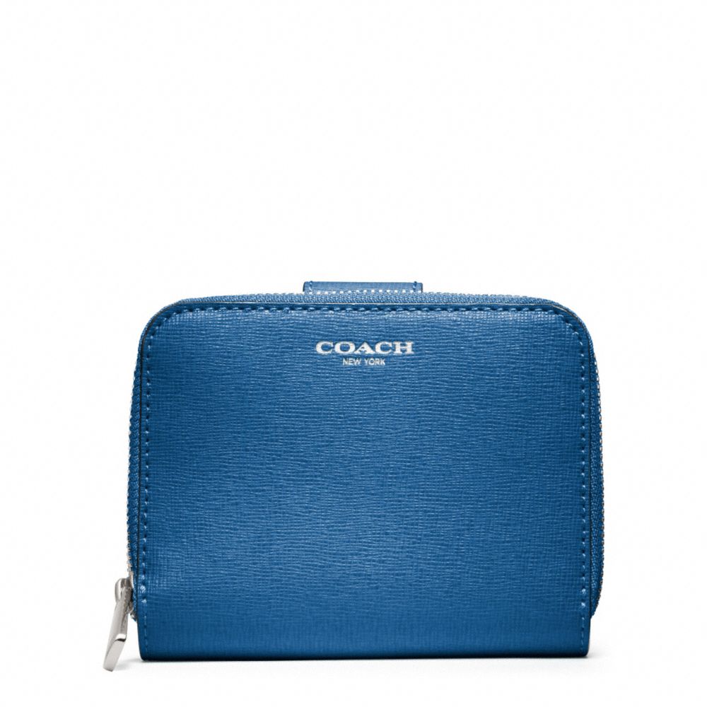 SAFFIANO LEATHER MEDIUM ZIP AROUND