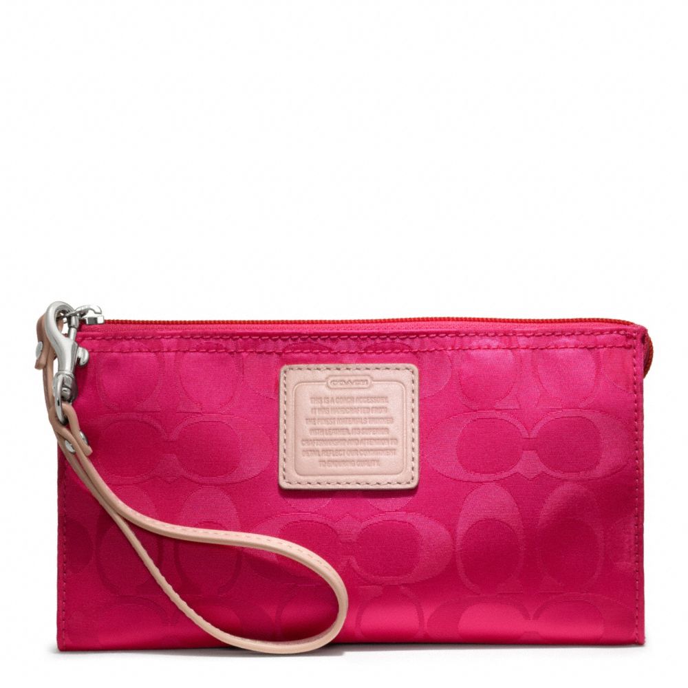 LEGACY WEEKEND NYLON ZIPPY WALLET