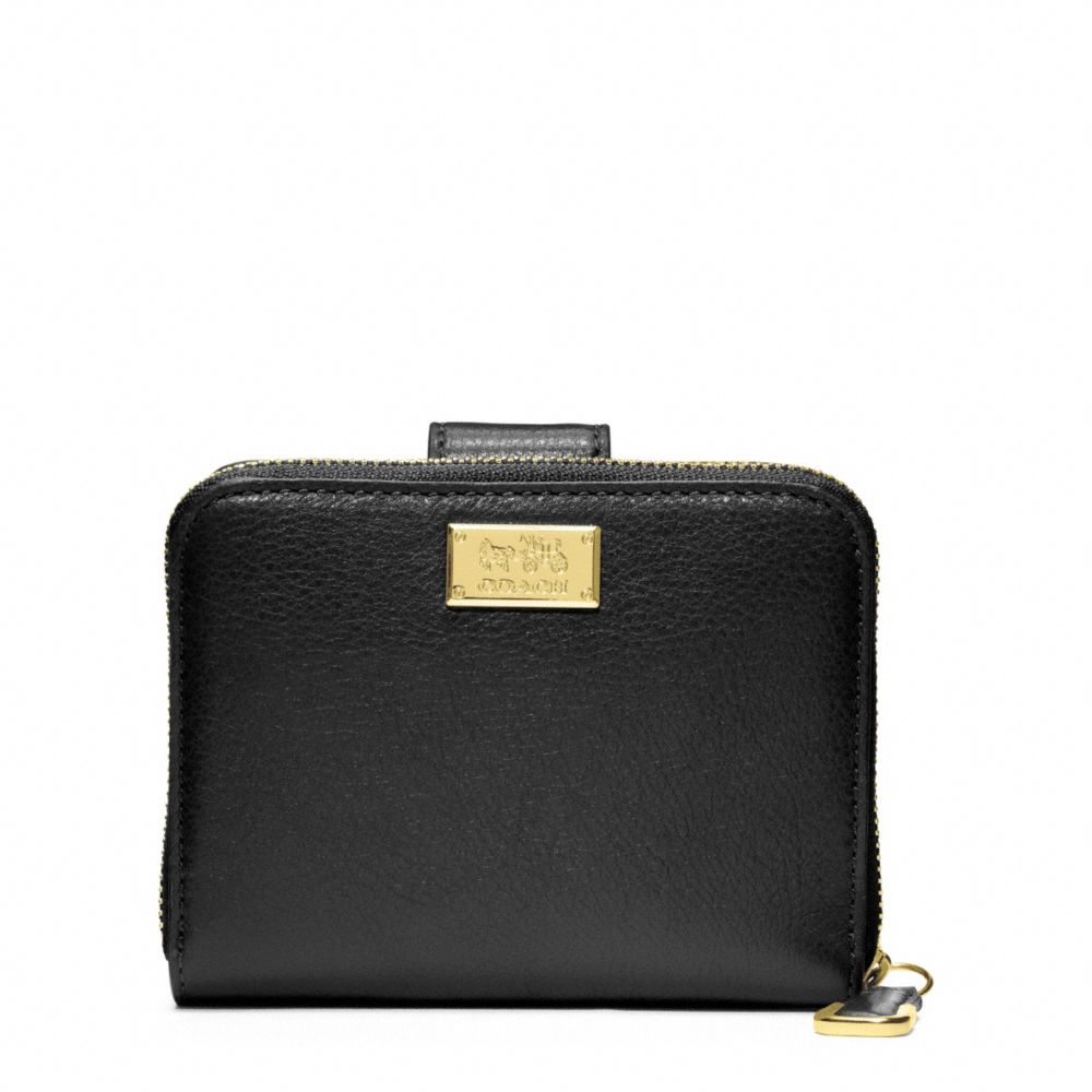 MADISON LEATHER MEDIUM ZIP AROUND