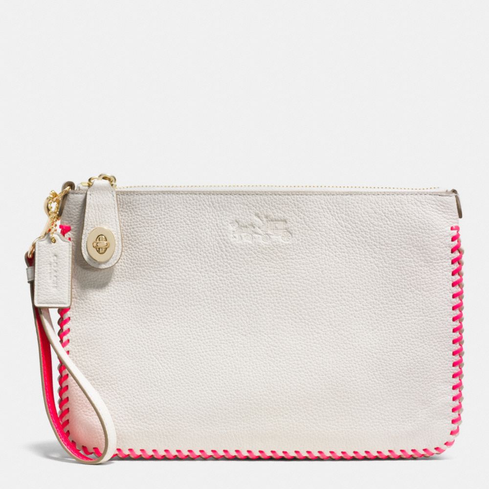 coach wristlets 29