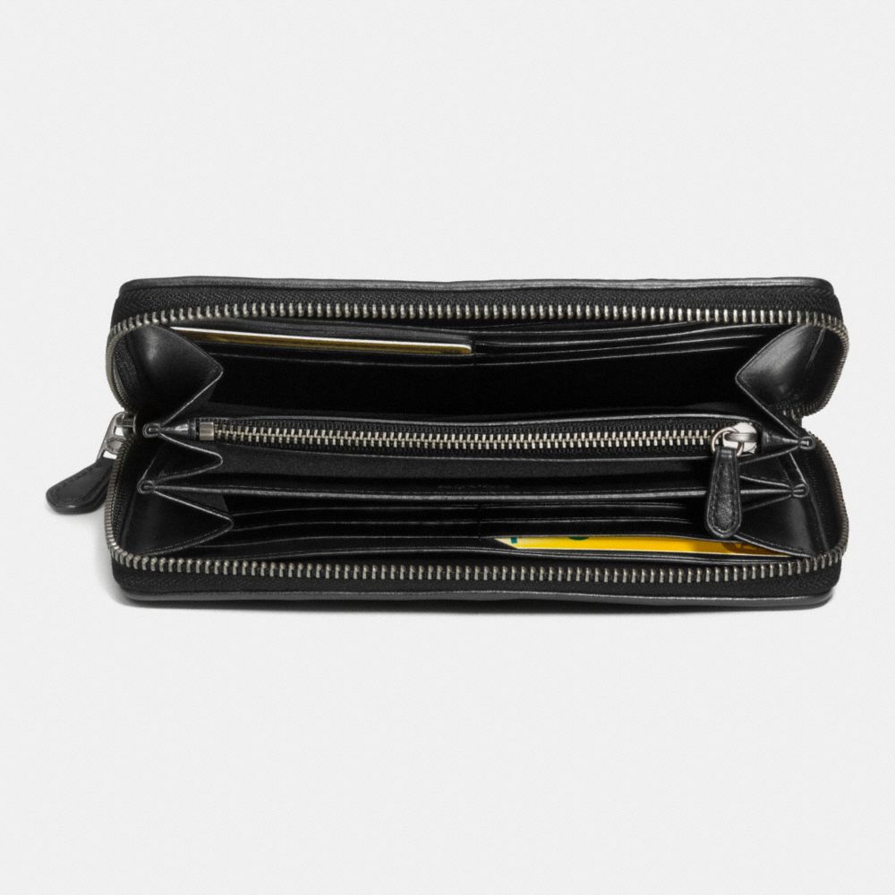 COACH Official Site Official pageCANYON QUILT ACCORDION ZIP WALLET IN