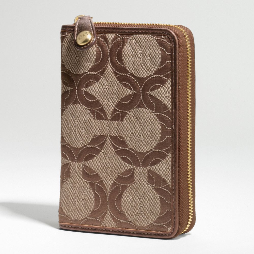 Coach Op Art Gramercy Agenda $148.00