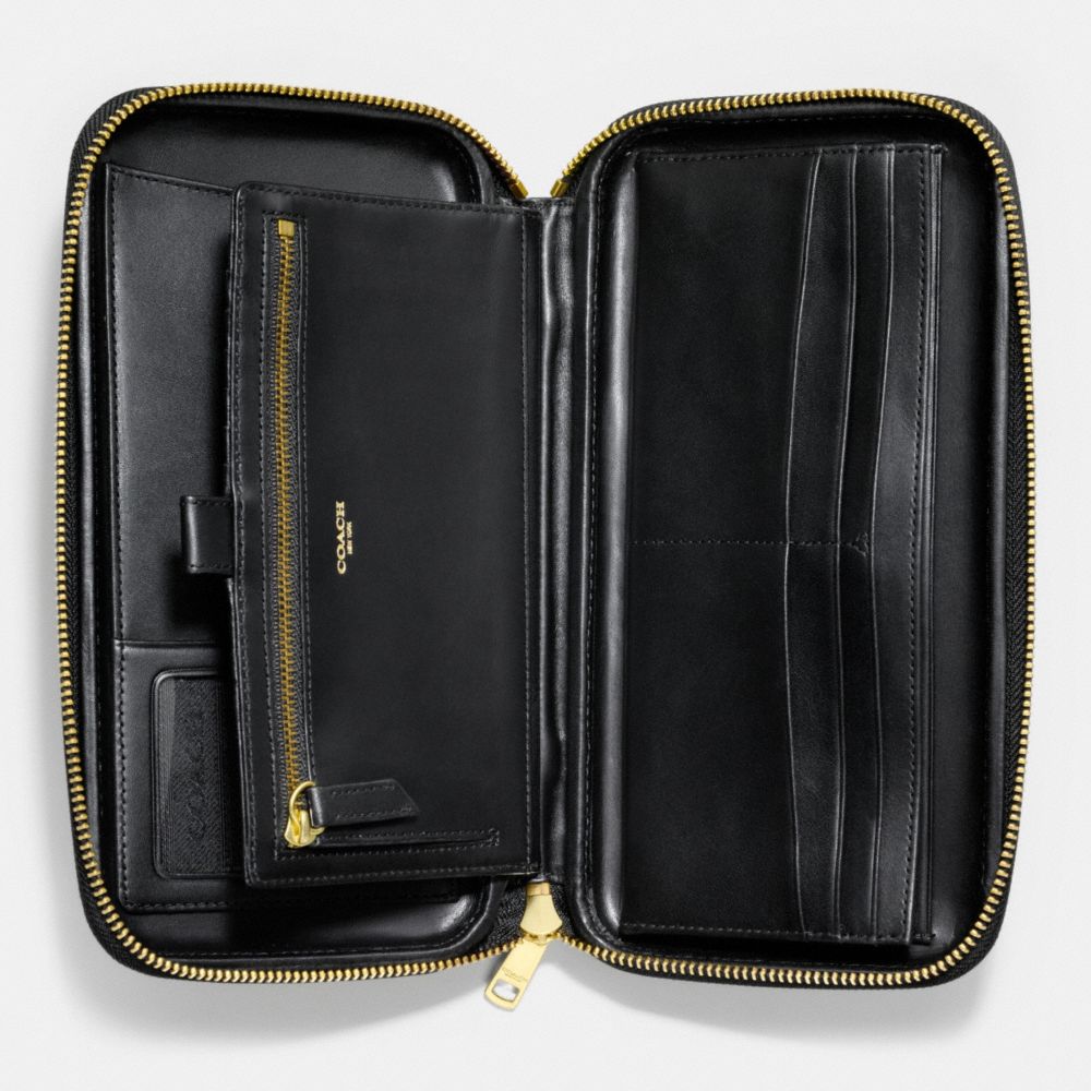 CROSBY DRESS LEATHER MOLDED TRAVEL WALLET