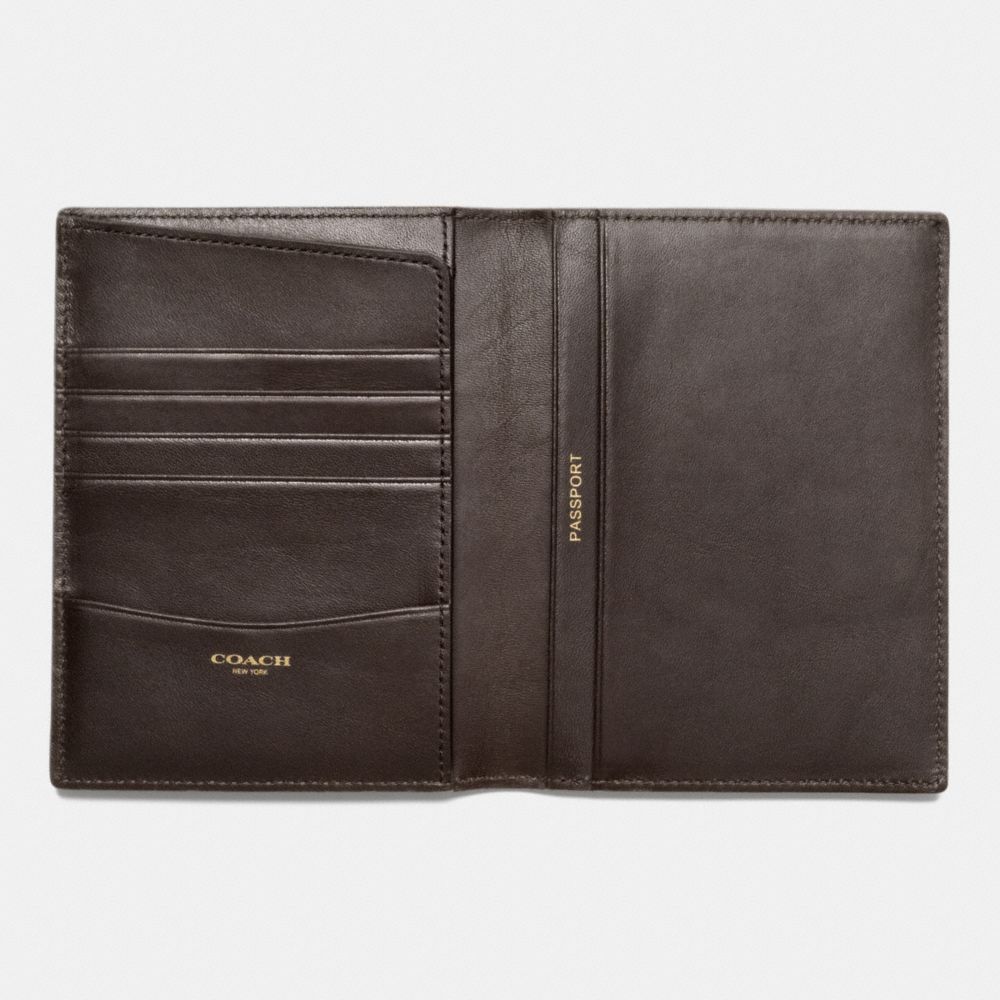 BLEECKER SIGNATURE PASSPORT CASE