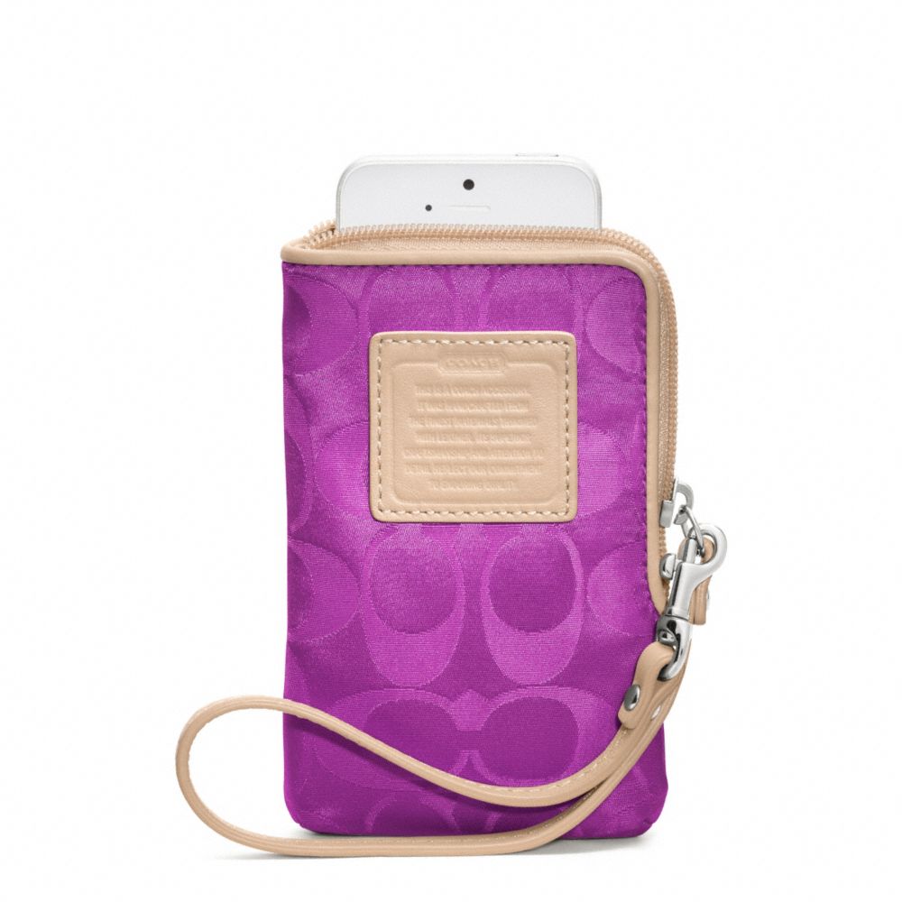 LEGACY WEEKEND NYLON NORTH/SOUTH UNIVERSAL CASE
