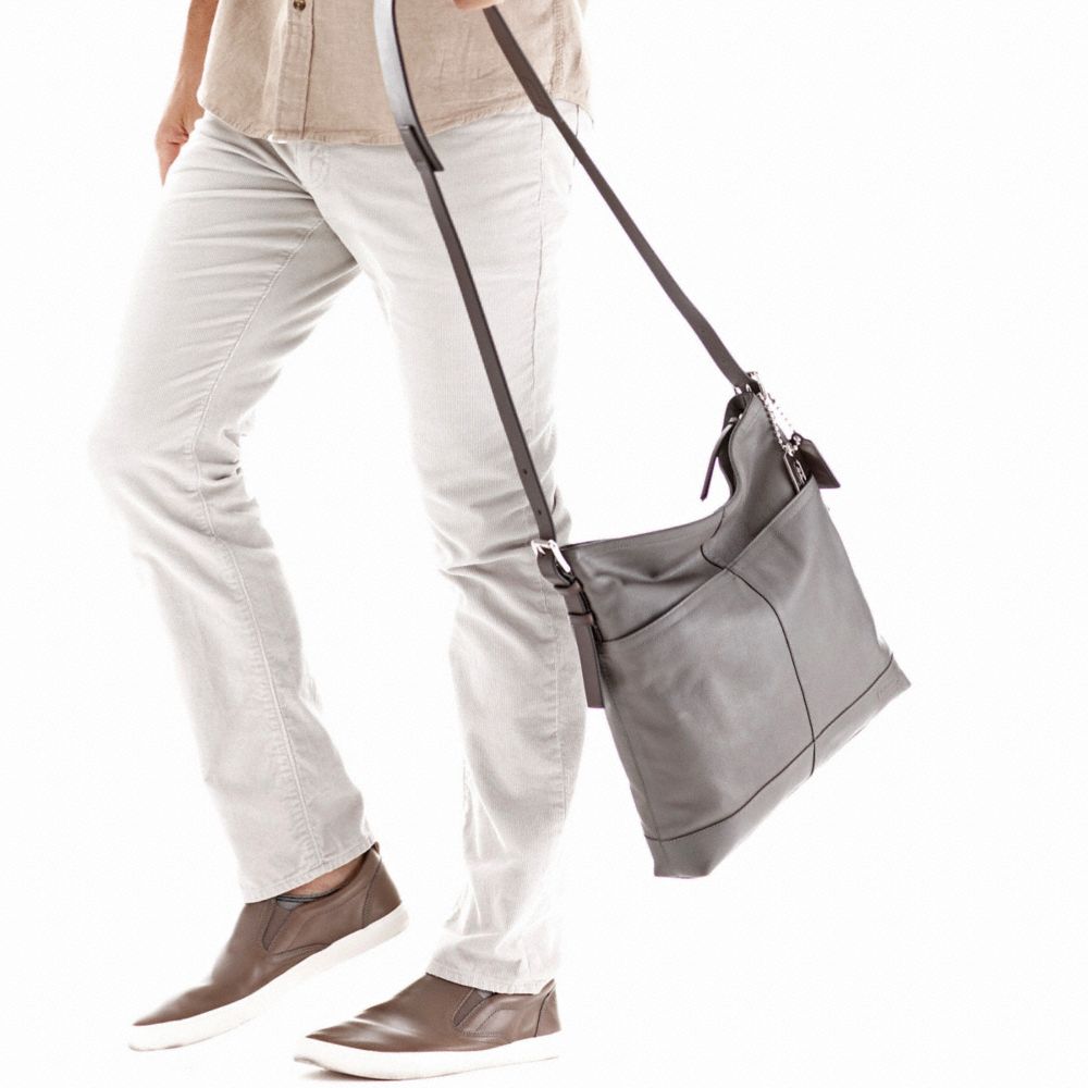 Thompson Leather Large Zip Top Crossbody