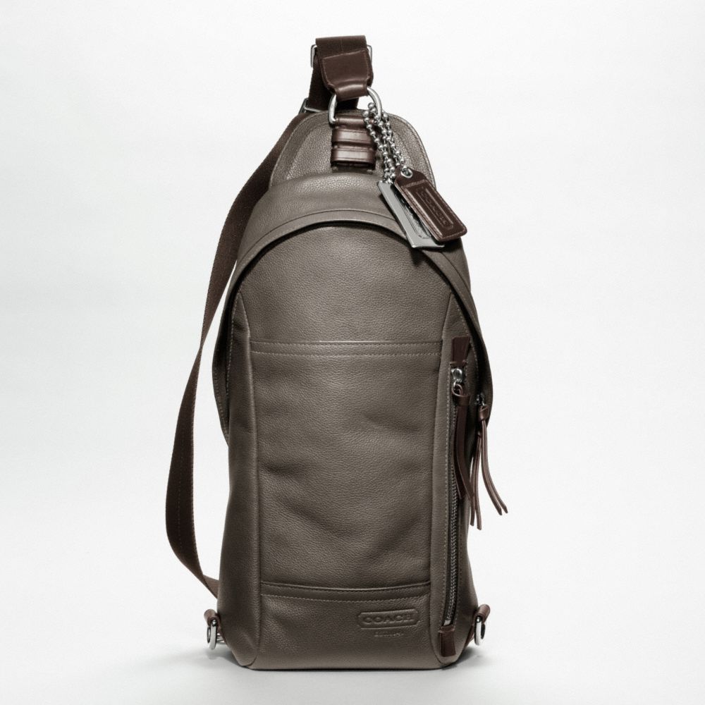 THOMPSON LEATHER CONVERTIBLE SLING PACK