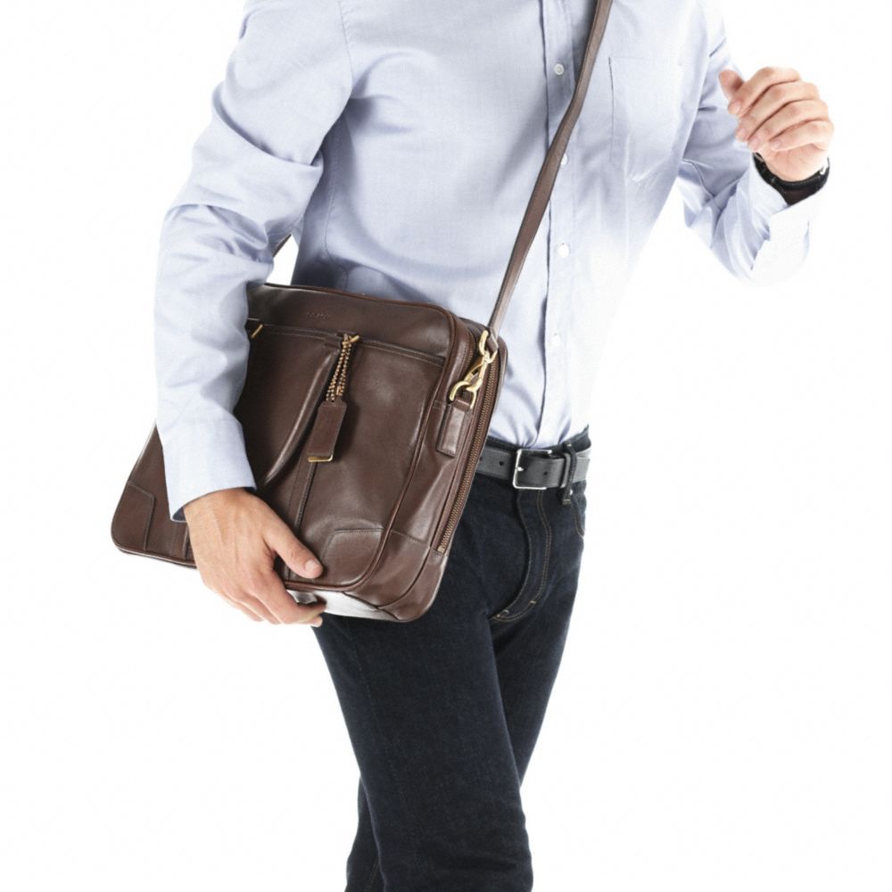 BLEECKER LEATHER COMMUTER