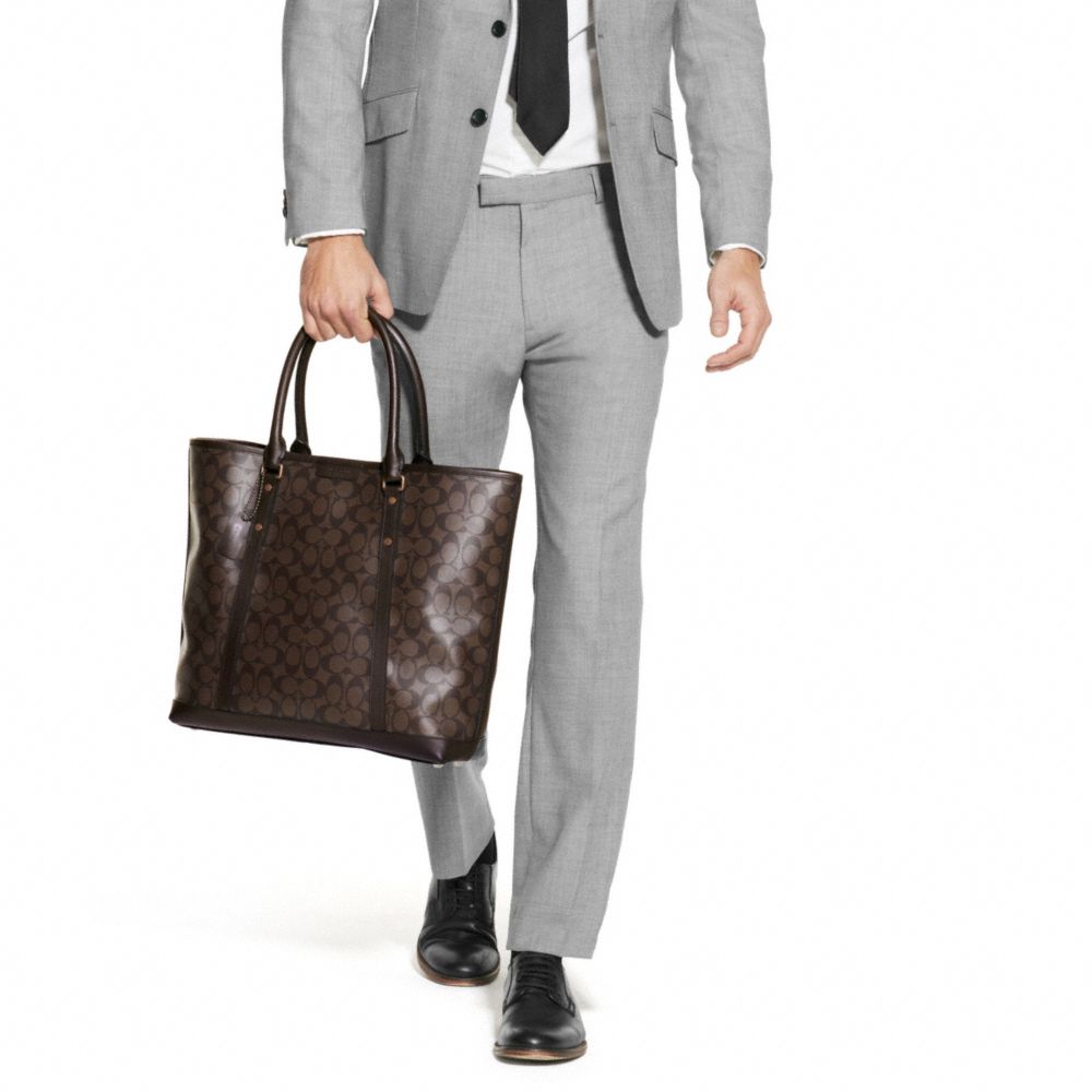 BLEECKER SIGNATURE TOTE
