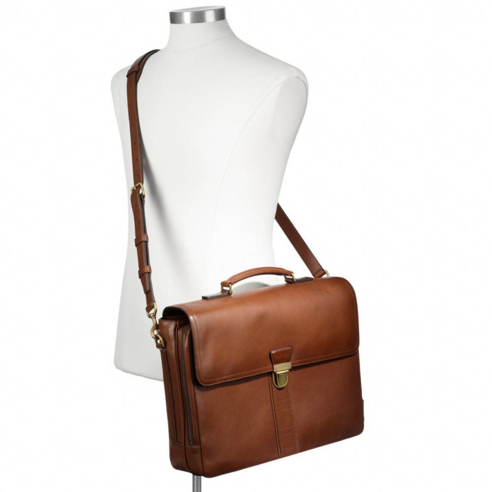 BLEECKER LEATHER FLAP BRIEF