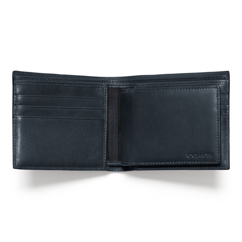 BLEECKER LEGACY LEATHER COMPACT ID