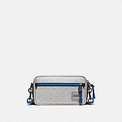 COACH PACER SLIM POUCH IN SIGNATURE CANVAS - ONE COLOR - 900