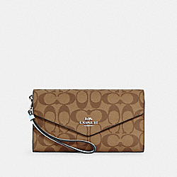 COACH TRAVEL ENVELOPE WALLET IN SIGNATURE CANVAS - SV/KHAKI/WATERFALL - C1962