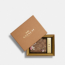 COACH Boxed Large Jewelry Box And Earrings Set In Signature Canvas With Evergreen Floral Print - GOLD/KHAKI MULTI - C7356