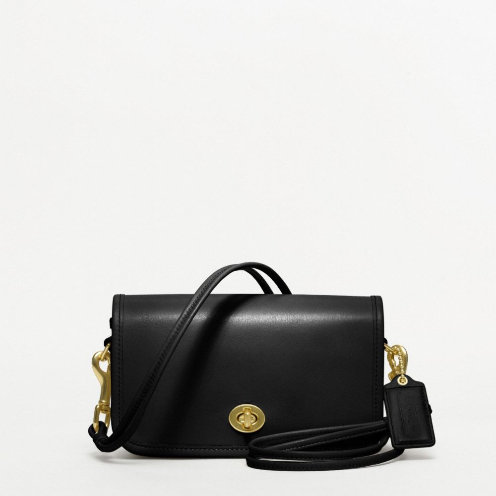 COACH CLASSIC SHOULDER PURSE IN LEATHER - COACH f17994 - BRASS/BLACK