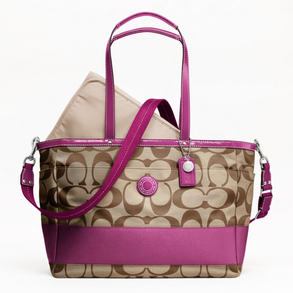 SIGNATURE STRIPE MULTIFUNCTION TOTE