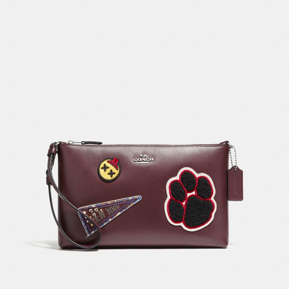 LARGE WRISTLET 25 IN REFINED CALF LEATHER WITH VARSITY PATCHES -  COACH f20965 - SILVER/OXBLOOD 1