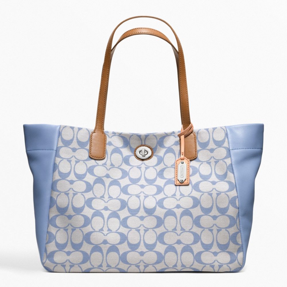 LEGACY WEEKEND PRINTED SIGNATURE EAST-WEST TURNLOCK TOTE - COACH f21236 - SILVER/GREY CHAMBRAY