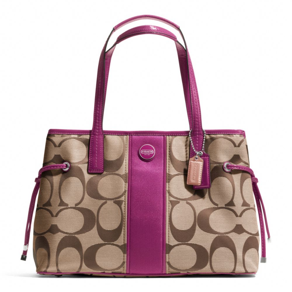 SIGNATURE STRIPE CARRYALL - COACH f21949 - 19146