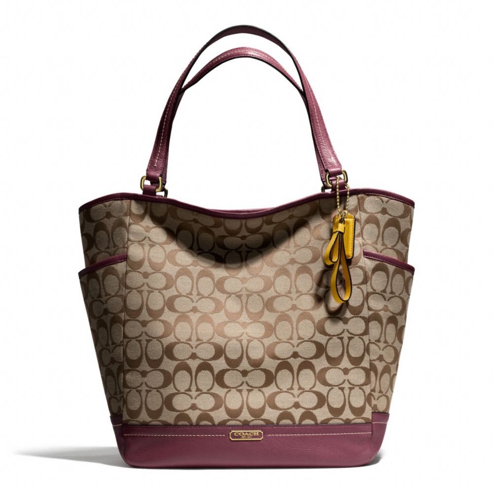 COACH PARK SIGNATURE NORTH/SOUTH TOTE - BRASS/KHAKI/BURGUNDY - F23295