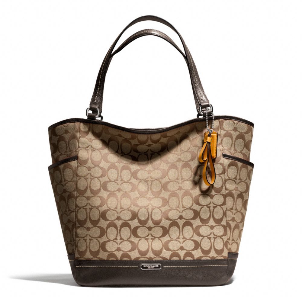 COACH PARK SIGNATURE NORTH/SOUTH TOTE - SILVER/KHAKI/MAHOGANY - F23295