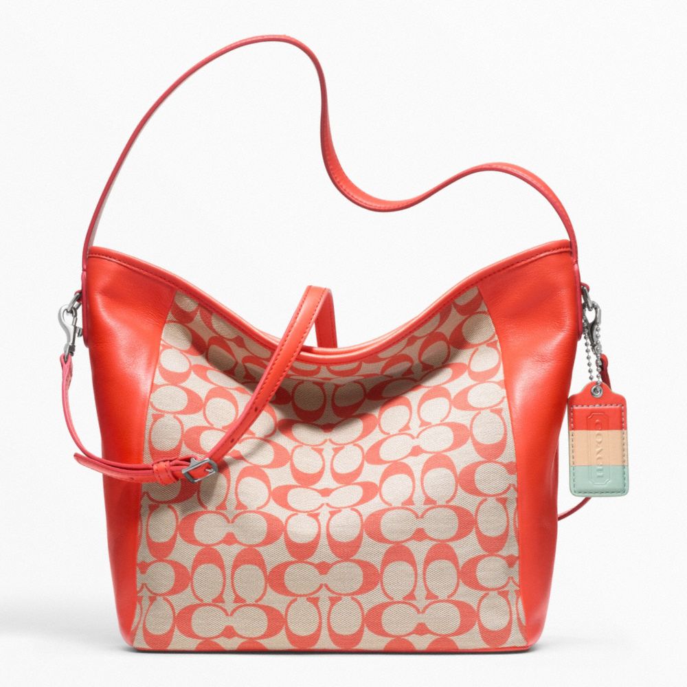 WEEKEND PRINTED SIGNATURE SHOULDER BAG - COACH F23488 - ONE-COLOR