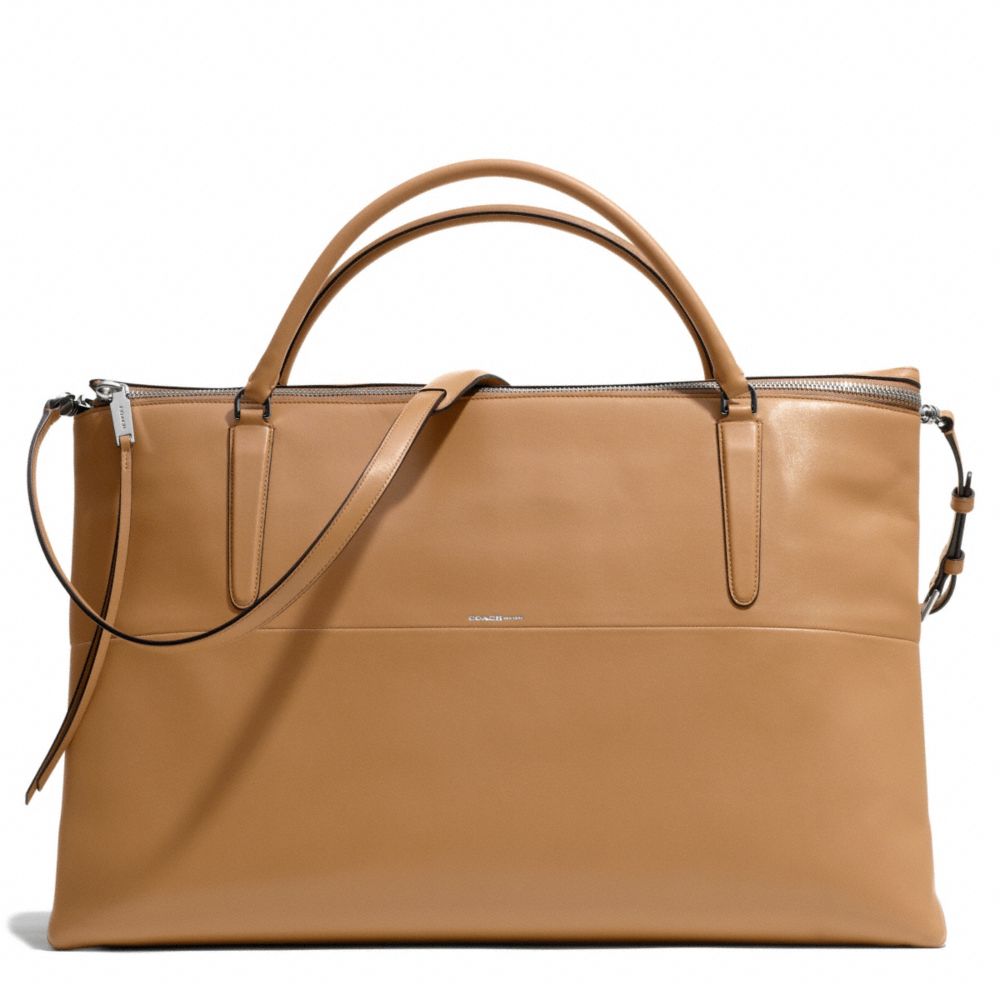 COACH THE WEEKEND BOROUGH BAG IN RETRO GLOVE TAN LEATHER - UE/CAMEL - F30379