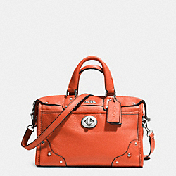 COACH RHYDER 24 SATCHEL IN LEATHER - SILVER/CORAL - F33690