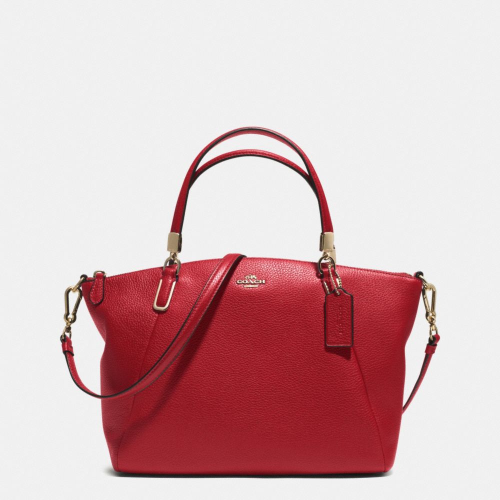 COACH SMALL KELSEY CROSSBODY IN PEBBLE LEATHER - LIGHT GOLD/RED CURRANT - F33733
