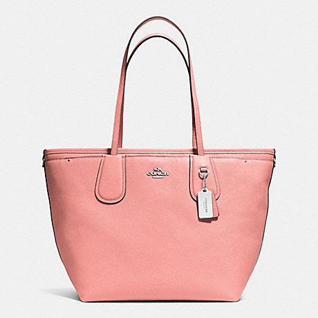 COACH COACH TAXI BABY BAG TOTE IN CROSSGRAIN LEATHER - SILVER/PINK - f34522