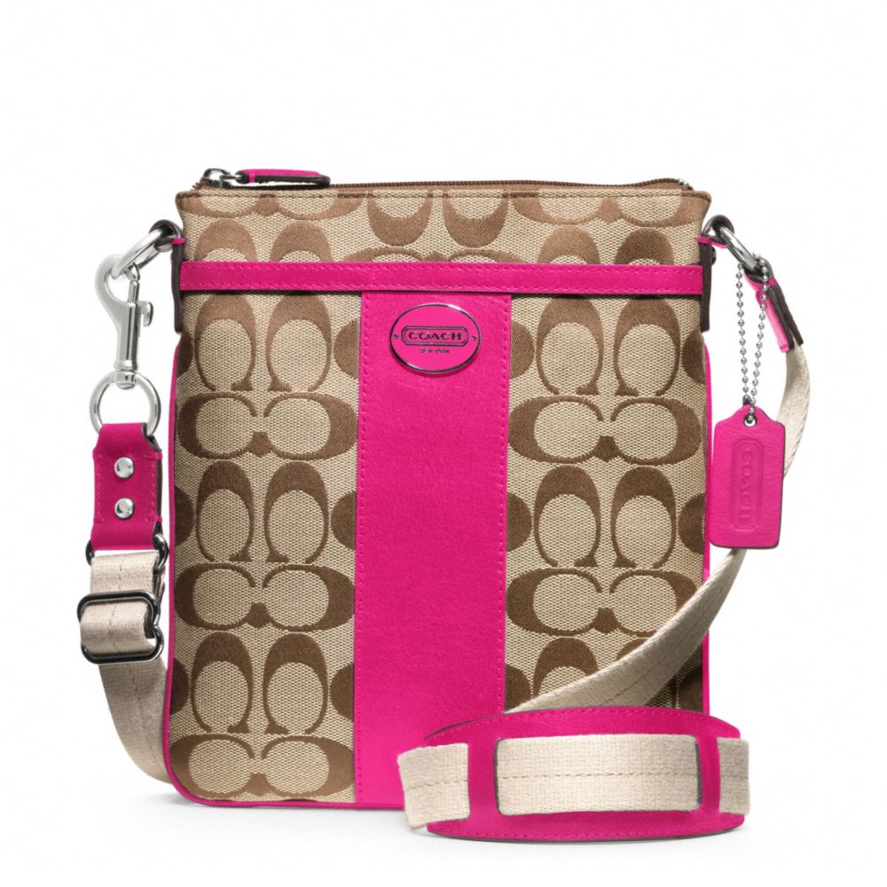 COACH SIGNATURE SWINGPACK - ONE COLOR - F48452