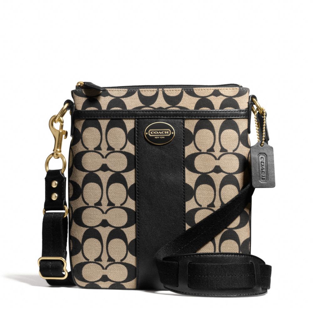 COACH PRINTED SIGNATURE FABRIC SWINGPACK - BRASS/KHAKI BLACK/BLACK - F50496