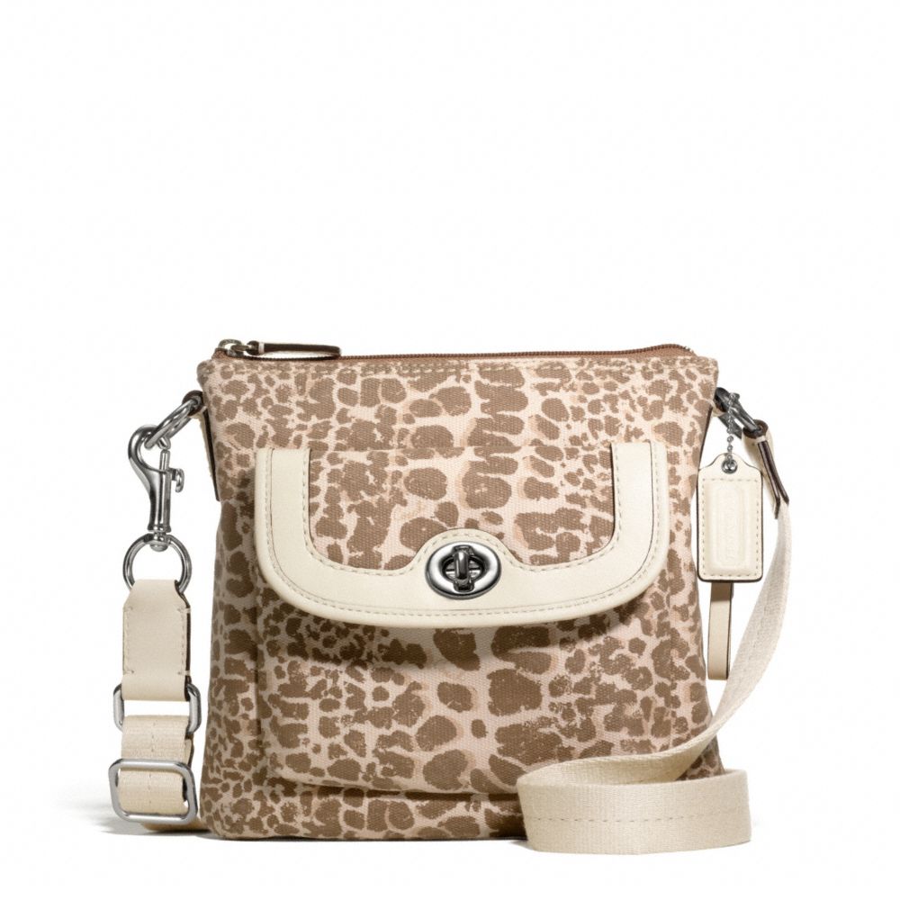 COACH PARK GIRAFFE PRINT SWINGPACK - ONE COLOR - F50562