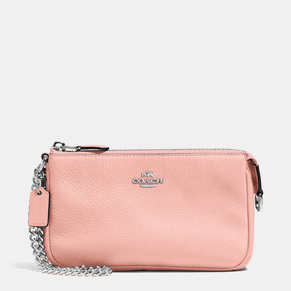COACH LARGE WRISTLET 19 IN PEBBLE LEATHER - SILVER/BLUSH - F53340