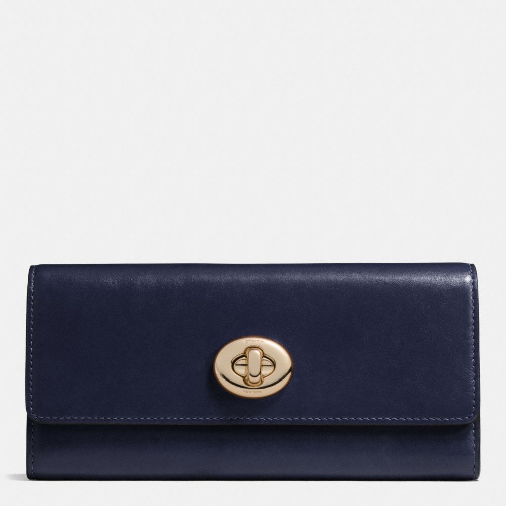 TURNLOCK SLIM ENVELOPE WALLET IN SMOOTH LEATHER - COACH f53663 - LIGHT GOLD/NAVY