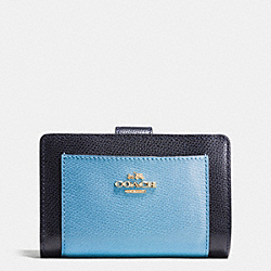 COACH MEDIUM CORNER ZIP WALLET IN COLORBLOCK CROSSGRAIN LEATHER - IMITATION GOLD/MIDNIGHT/GREY BIRCH - F53839