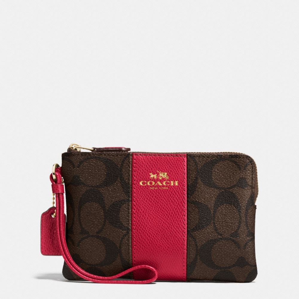 COACH CORNER ZIP WRISTLET IN SIGNATURE COATED CANVAS WITH LEATHER STRIPE - IMITATION GOLD/BROWN TRUE RED - F54629