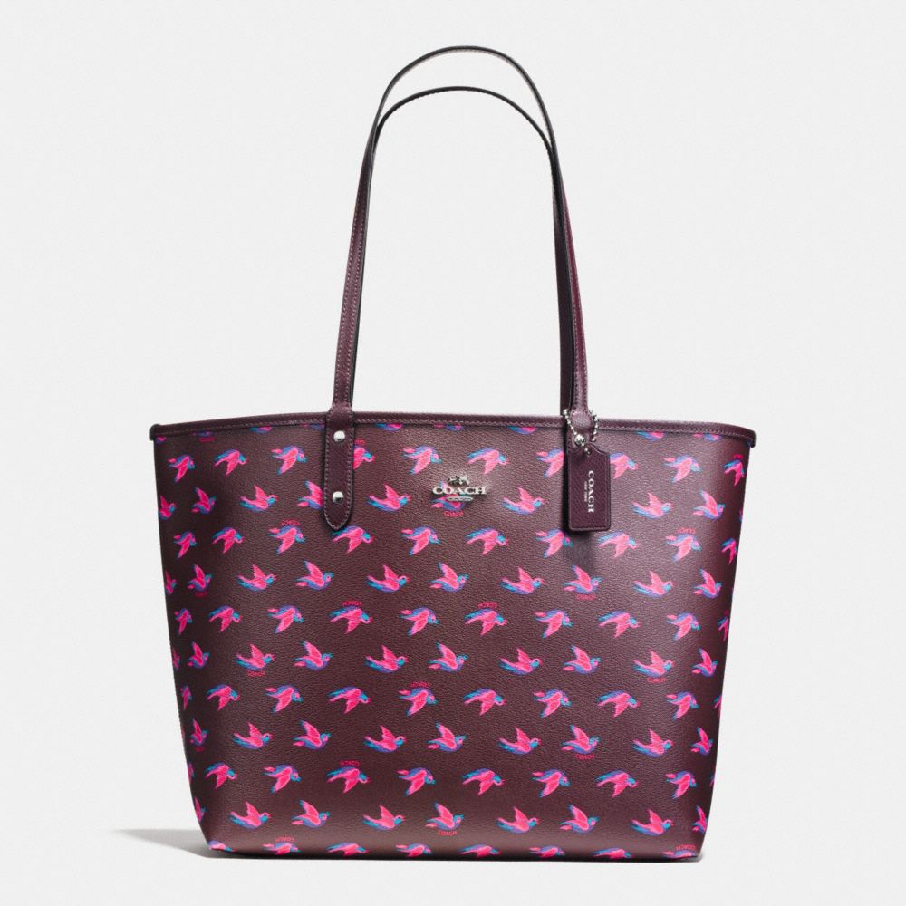 REVERSIBLE CITY TOTE IN HAPPY BIRD PRINT CANVAS - COACH f55870 -  SILVER/BURGUNDY MULTI OXBLOOD 1