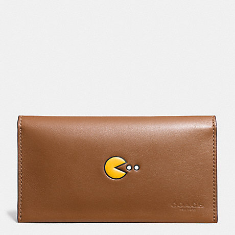 COACH PAC MAN UNIVERSAL PHONE CASE IN CALF LEATHER - SADDLE - f56056