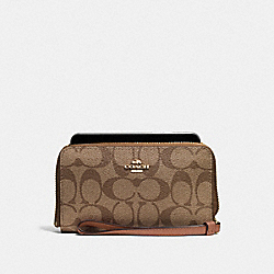 COACH PHONE WALLET IN SIGNATURE COATED CANVAS - LIGHT GOLD/KHAKI - F57468