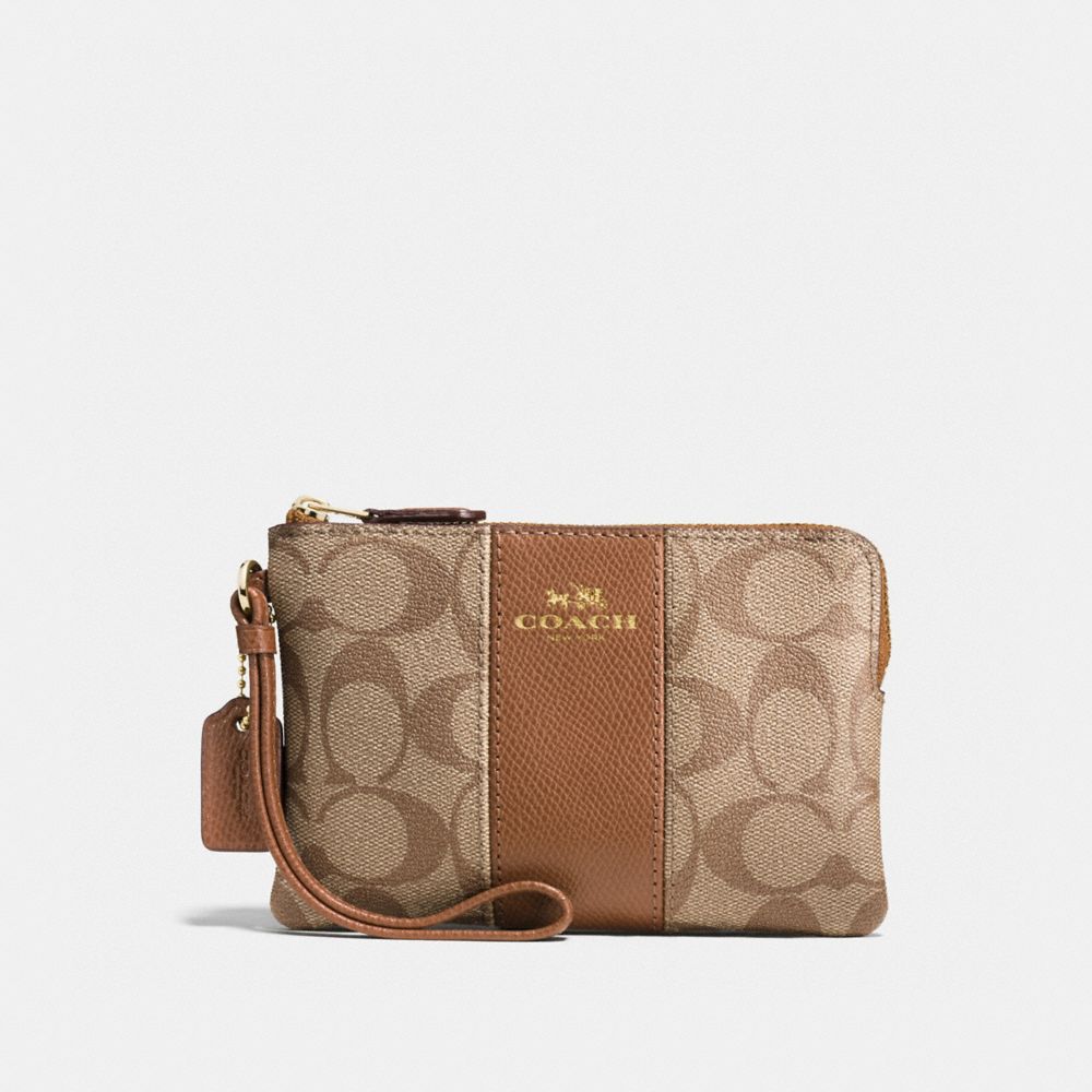 CORNER ZIP WRISTLET IN SIGNATURE COATED CANVAS WITH LEATHER  STRIPE - COACH f58035 - IMITATION GOLD/KHAKI/SADDLE