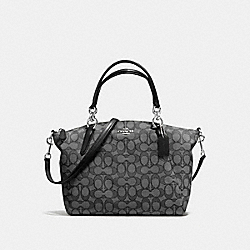 COACH SMALL KELSEY SATCHEL IN OUTLINE SIGNATURE - SILVER/BLACK SMOKE/BLACK - F58283