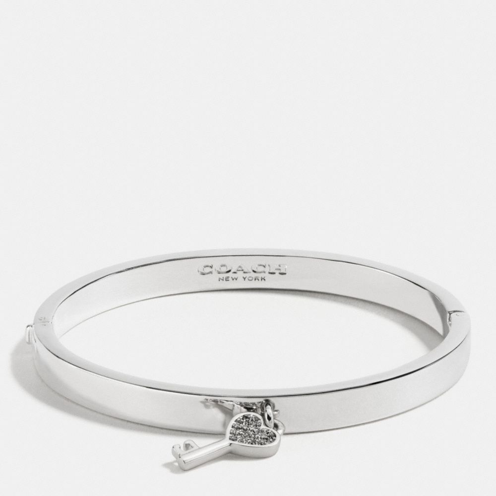 KEY CHARM HINGED BANGLE - COACH f58535 - SILVER